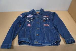 lot 264 image: Denim Jacket with Pins and Patches - Boys XL