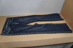 lot 265 image: Cowgirl Tuff Jeans - 29 x 33
