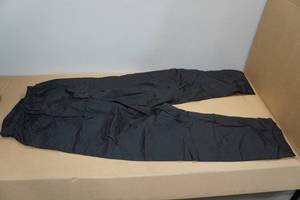 lot 268 image: Stearns Motorcycle Rain Pants - Medium