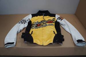 lot 285 image: Harley Davidson Riding Jacket - Medium