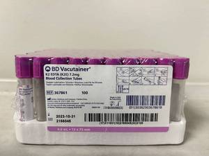 lot 39 image: BD Vacutainer Blood Collection Tubes Expired