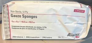 lot 110 image: Gauze Sponge, Non-Sterile , 4x4