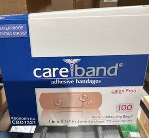 lot 214 image: CAREBAND - Waterproof Bandage