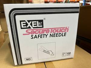 lot 223 image: Exel Safety Hypodermic Needles