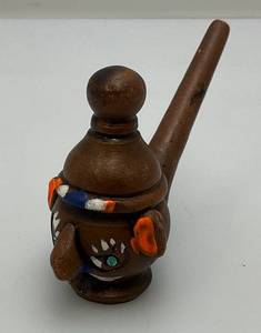 lot 185 image: RARE Figural Terracotta Pipe 3 12