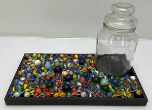 lot 207 image: Vintage Marbles (Some Glow Under UV Light)