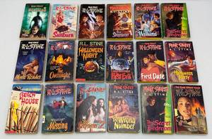 lot 56 image: Misc. R. L. Stine Fear Street Paperback Books