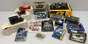 lot 78 image: Misc. Die-Cast Miniature Cars (Some NIB)