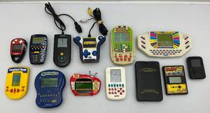 lot 116 image: Misc. Electric Handheld Games  (Some Vintage)