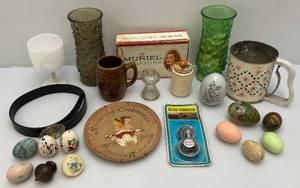 lot 131 image: Misc. Vintage Items