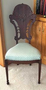 lot 17 image: Antique Victorian Rosewood Parlor Chair
