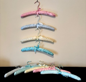 10 Vintage Satin Hangers with Bows in Blue, Yellow, Green and Pink