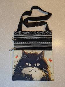 lot 426 image: Cartoon Cat Crossbody Bag Black P
