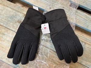 lot 138 image: New Spyder with 3M Thinsulate Gloves - Large