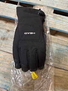 lot 147 image: New Head Winter  Ski Gloves with Dupont Sorona Insulation Black  S Small