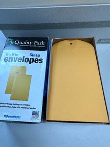 lot 81 image: 150 New 6 x 9 Quality Park Clasp Envelopes