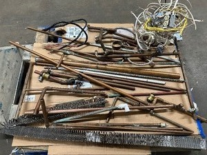 lot 213 image: Lots of Used Copper Pipe and Wire