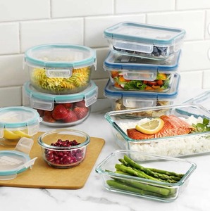 lot 30 image: Snapware Pyrex 18-piece Glass Food Storage Set