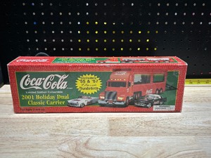 Coca Cola 2001 Holiday Dual Classic Carrier