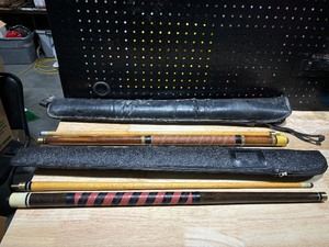 Pool Cue Sticks with Case