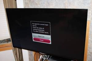lot 7 image: LG 55 Television