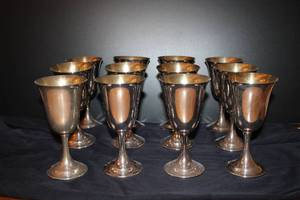 lot 24 image: International Sterling Lord Saybrook Sterling Silver Water Goblet Set