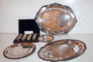 lot 55 image: Silver Plate Serveware & Salt Cellar Set