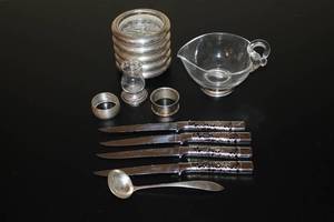 lot 80 image: Sterling Silver Tableware & Knives
