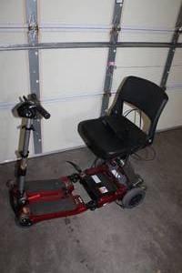 lot 149 image: Luggie Mobility Scooter