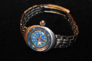 lot 1 image: Aquadive 200 Dive Watch
