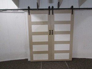 lot 107 image: Double Barn Doors