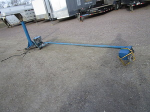lot 18-D image: Miller Weld Boom wWire Feeder & SS-60 Wire Feed Control