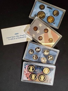 2009 United States Mint Proof Set with Certificate of Authenticity