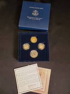 United States Mint 1980 Commemorative Medal Set with Certificate of Authenticity