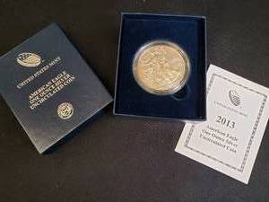 2013 American Eagle One Ounce Silver Uncirculated Coin with Certificate of Authenticity
