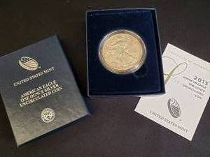 2015 American Eagle Uncirculated One Ounce Silver Coin with Certificate of Authenticity