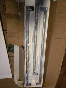 lot 31 image: 3 Tower Hanger (Towel, Rack, Bar New and in open box)