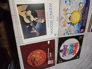 lot 49 image: Lot of 4 Vinyl Record Collection ( Andres Segovia, The Earth, Banjos Roar,  and Swing, and Beethovens Ninth)