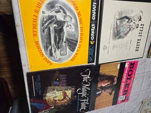 lot 50 image: Lot of 4 Vinyl Record collections ( Gypsy Baron, Bolero, Living Stereop and The Magic Flute)