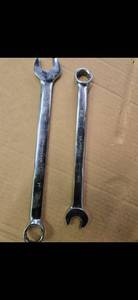 lot 73 image: The 1-inch Pittsburgh wrench and 22mm Pittsburgh wrench