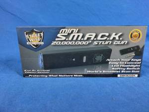 lot 141 image: New Streetwise Mini SMACK 20,000,000 Stun Gun - Black