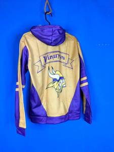 lot 152 image: MN NFL Vikings Hoodie Adult Size Medium