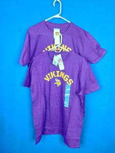 lot 179 image: 2 New MN Vikings NFL T-Shirts Adult Size Large