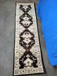 lot 184 image: New Safavieh Heritage Espresso 2 x 8 Rug Runner