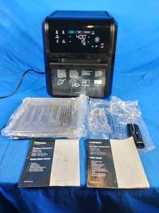 lot 199 image: Black Chefman 12L Multi-Function XL Air Fryer Oven, Retails for $240