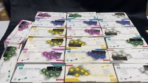 lot 72 image: Lot of 17 Noma Soft Glow Lights - 10 Count Per Box