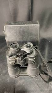 lot 104 image: Tasco 10x50 Binoculars with Carrying Case