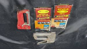 lot 108 image: Vintage Heavy-Duty Stapler with Two Packs of T50 Staples