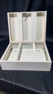 lot 131 image: Used White Metal  Box with Lock and Compartments