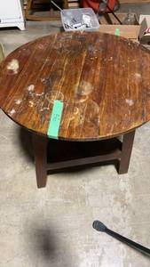 lot 156 image: Vintage Round Wooden Coffee Table with Lower Shelf
